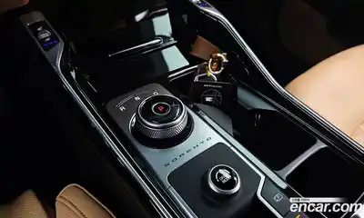 Kia Sorento 2022 1.6 гидро в Москве № 1904980, миниатюра 12