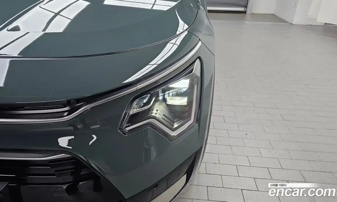 Kia Niro 2024 1.6 гидро в Москве № 1905197, фото 8