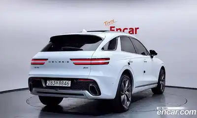 Genesis GV70 2023 2.5 гидро в Москве № 1905359, миниатюра 2