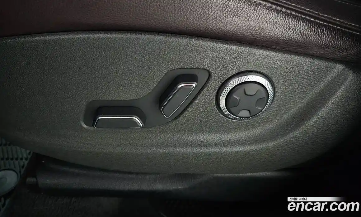Genesis GV70 2021 2.5 гидро в Москве № 1905632, фото 31