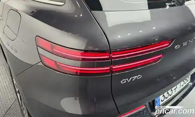 Genesis GV70 2021 2.5 гидро в Москве № 1905632, миниатюра 9