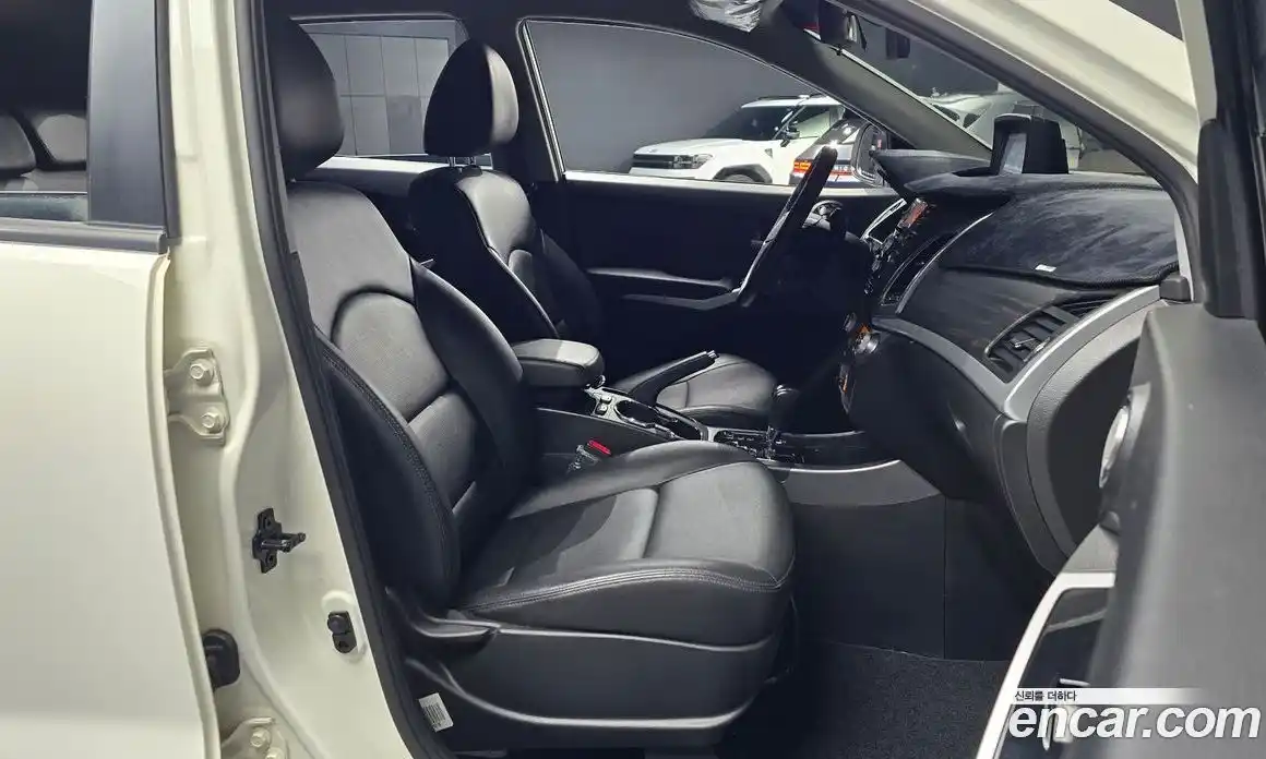 SsangYong Korando 2015 2.0 гидро в Москве № 1906019, фото 10