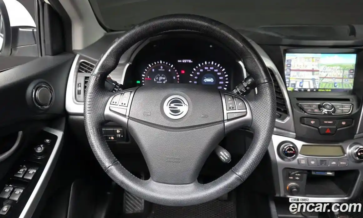 SsangYong Korando 2015 2.0 гидро в Москве № 1906443, фото 19