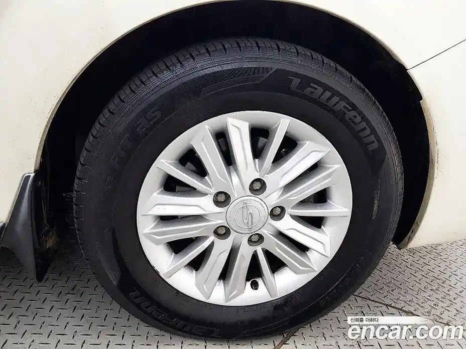 SsangYong Korando 2015 2.2 гидро в Москве № 1906587, фото 20