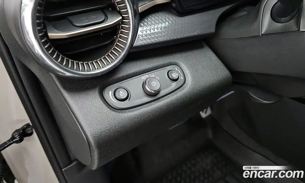Chevrolet Trax 2025 1.2 гидро в Москве № 1906902, фото 24
