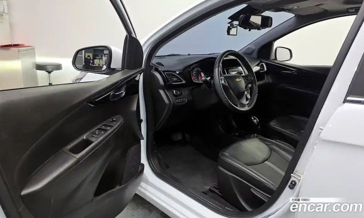 Chevrolet Spark 2018 1.0 гидро в Москве № 1907417, фото 13