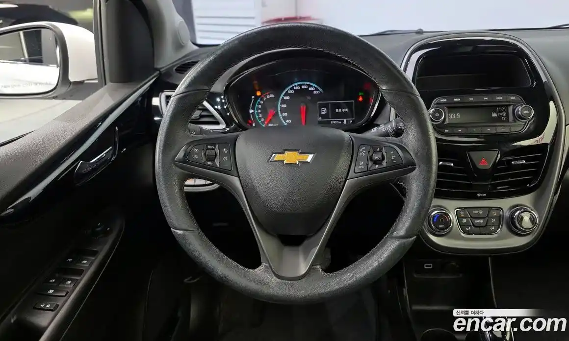 Chevrolet Spark 2018 1.0 гидро в Москве № 1907417, фото 18