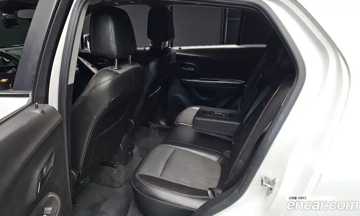 Chevrolet Trax 2017 1.6 гидро в Москве № 1907498, фото 16