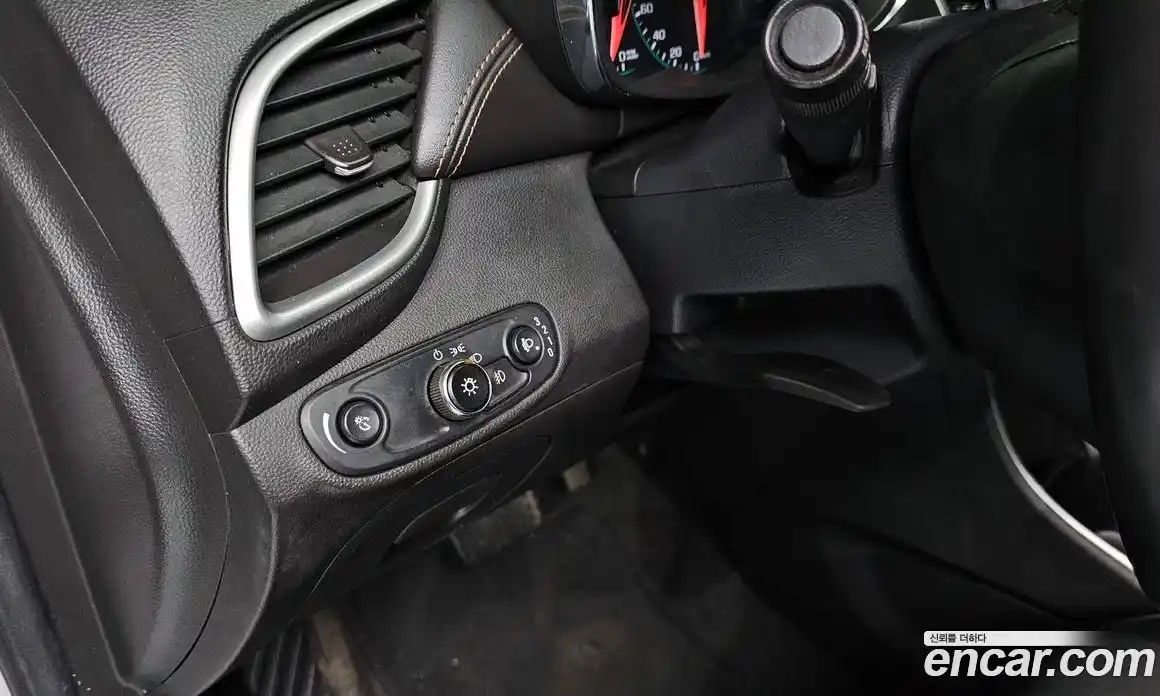 Chevrolet Trax 2017 1.6 гидро в Москве № 1907498, фото 24