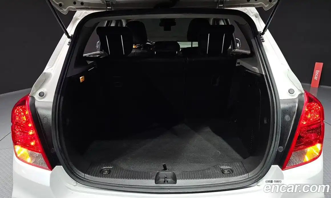 Chevrolet Trax 2017 1.6 гидро в Москве № 1907498, фото 26