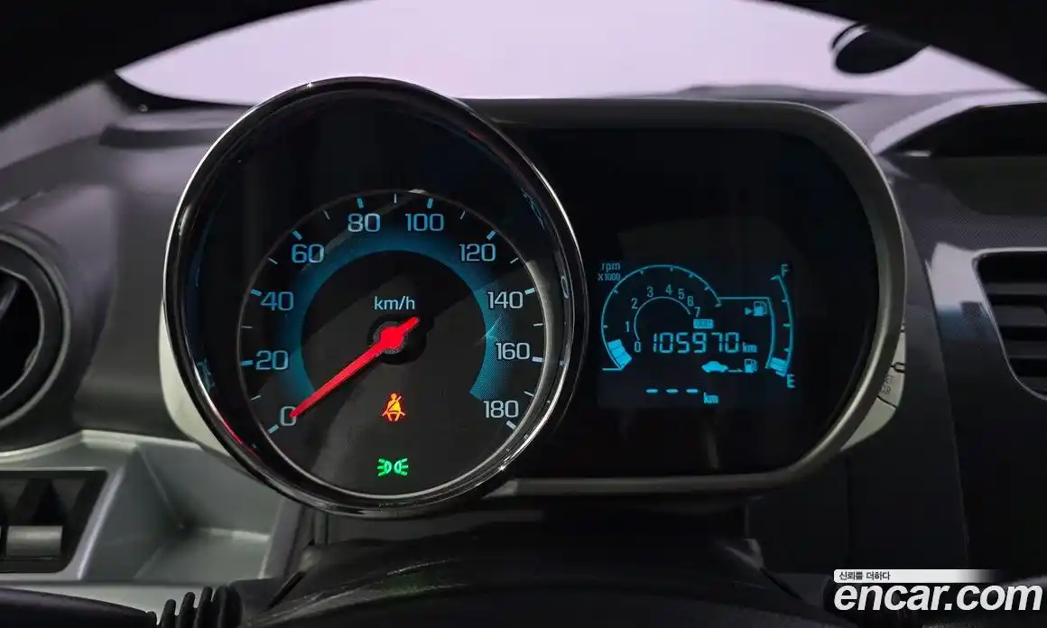 Chevrolet Spark 2014 1.0 гидро в Москве № 1907585, фото 11