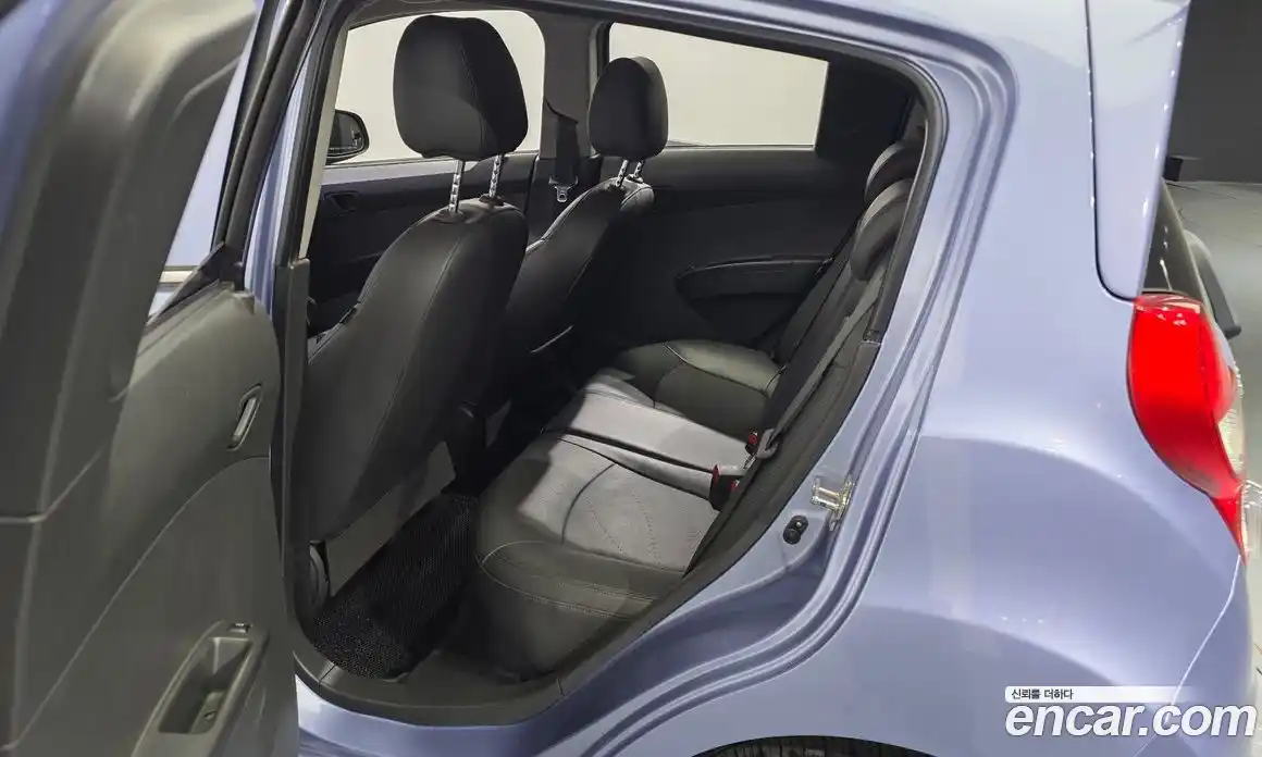 Chevrolet Spark 2014 1.0 гидро в Москве № 1907585, фото 17