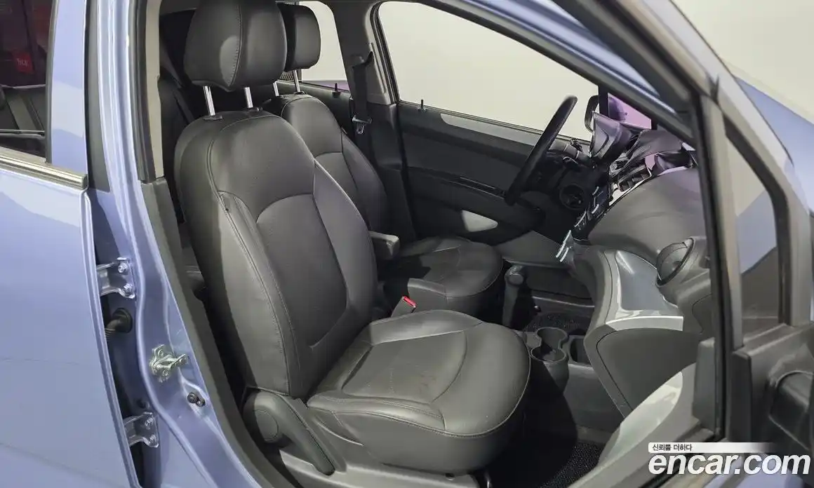 Chevrolet Spark 2014 1.0 гидро в Москве № 1907585, фото 18