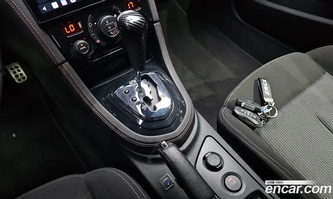 Peugeot RCZ 2013 1.6 гидро в Москве, фото 9