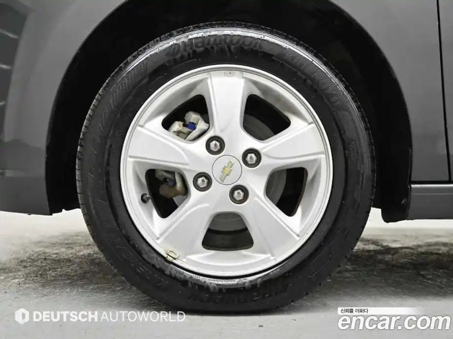 Chevrolet Spark 2018 1.0 гидро в Москве, фото 5