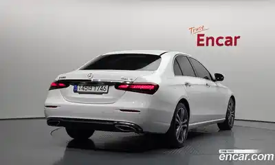 Mercedes-Benz E-Class 2021 2.0 гидро в Москве № 1908948, миниатюра 2