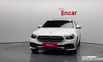 Mercedes-Benz E-Class 2021 2.0 гидро в Москве № 1908948, миниатюра 3