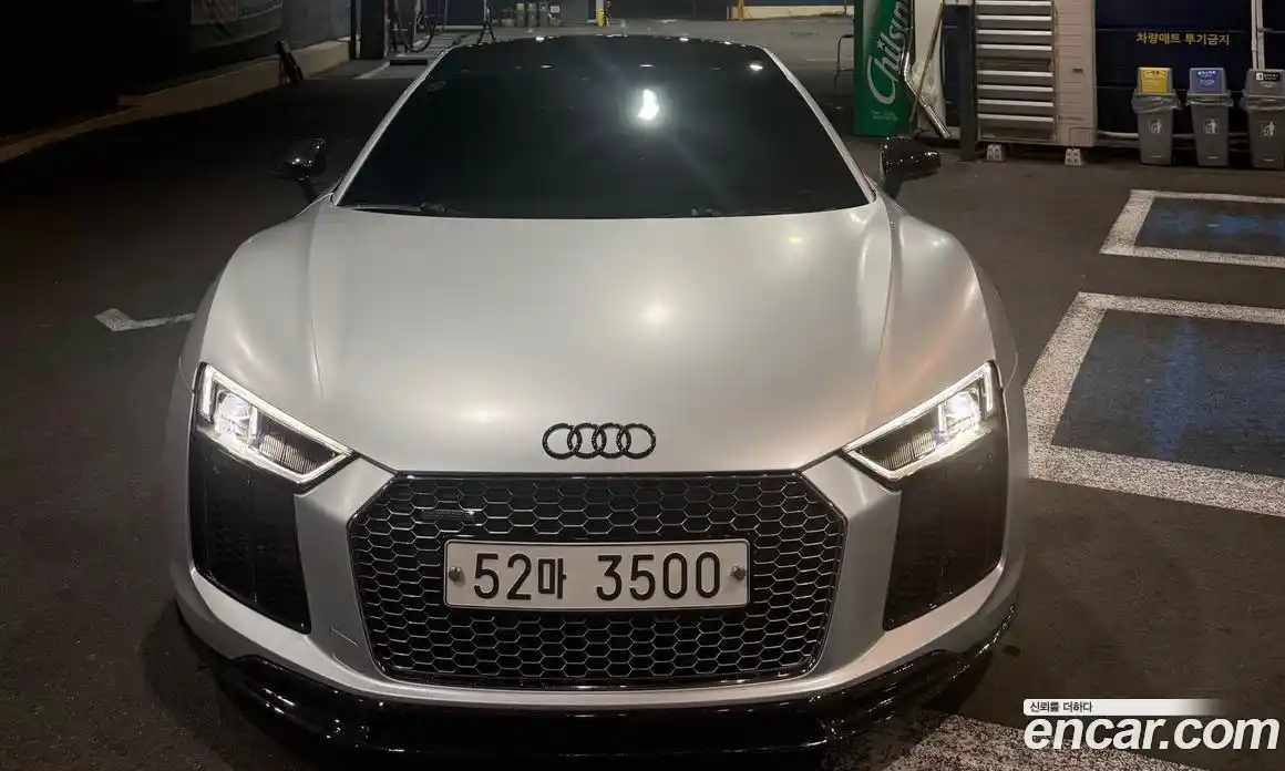 Audi R8 2017 5.2 гидро в Москве № 1910635, фото 5
