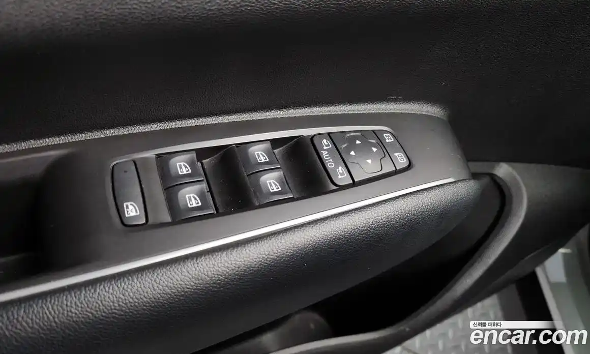 Renault QM6 2021 2.0 гидро в Москве № 1911423, фото 29
