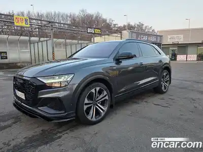 Audi Q8 2023 3.0 гидро в Москве № 1912209, миниатюра 4