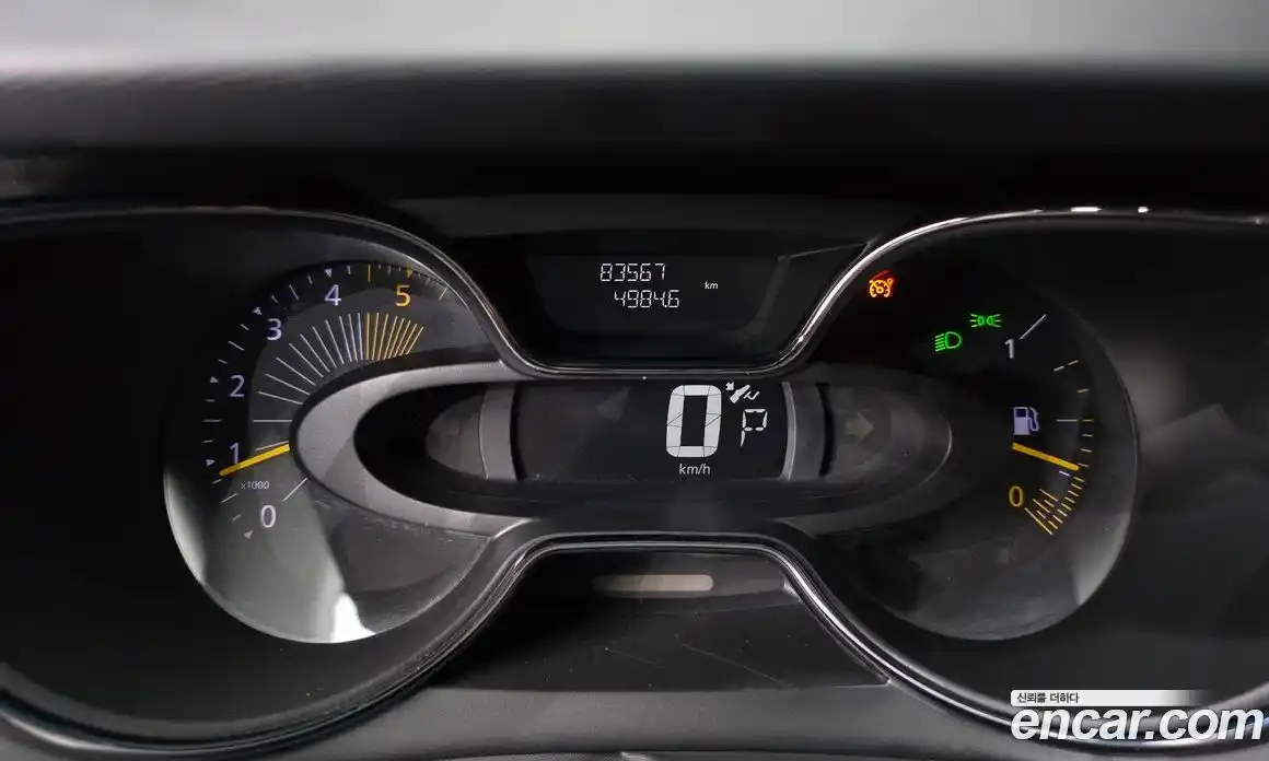 Renault QM3 2015 1.5 гидро в Москве № 1912613, фото 11