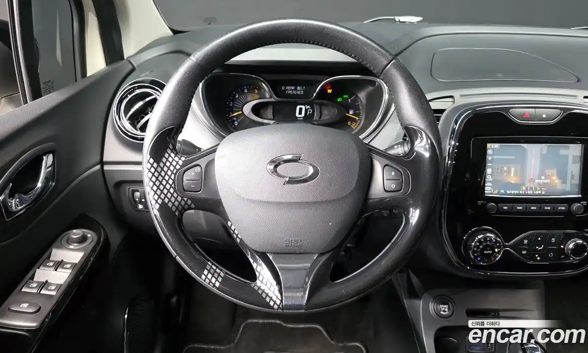 Renault QM3 2015 1.5 гидро в Москве № 1912613, фото 18