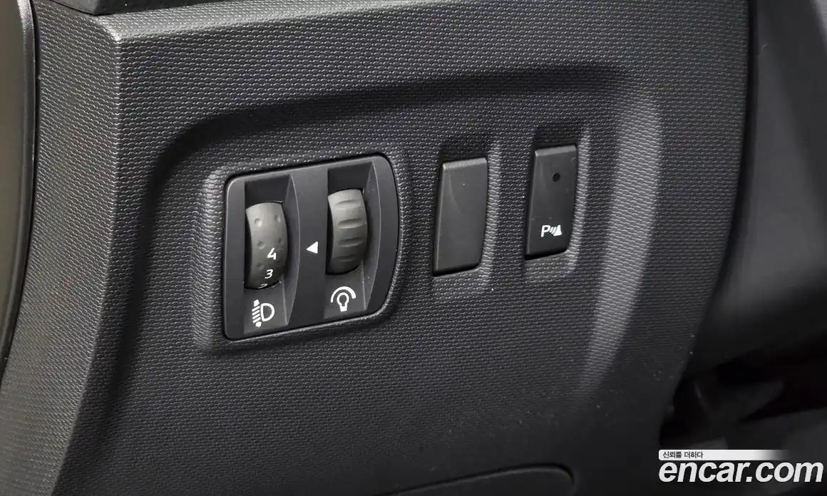 Renault QM3 2015 1.5 гидро в Москве № 1912613, фото 21