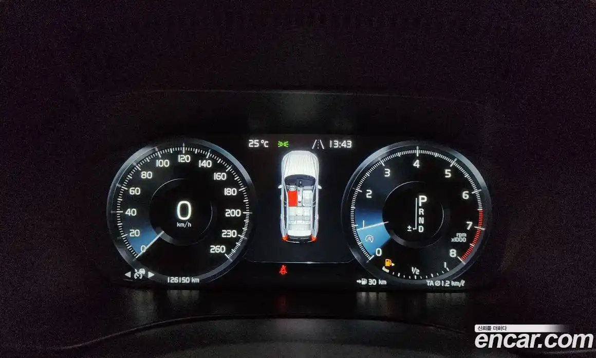 Volvo XC60 2018 2.0 гидро в Москве № 1913164, фото 11