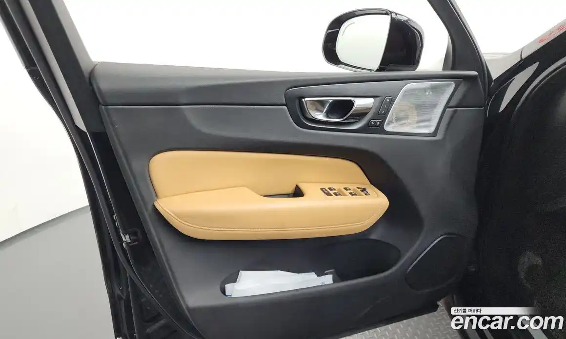 Volvo XC60 2018 2.0 гидро в Москве № 1913164, фото 14