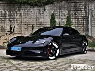 Porsche Taycan, 2025