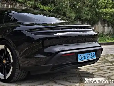Porsche Taycan 2025 0.1 гидро в Москве № 1913632, миниатюра 3