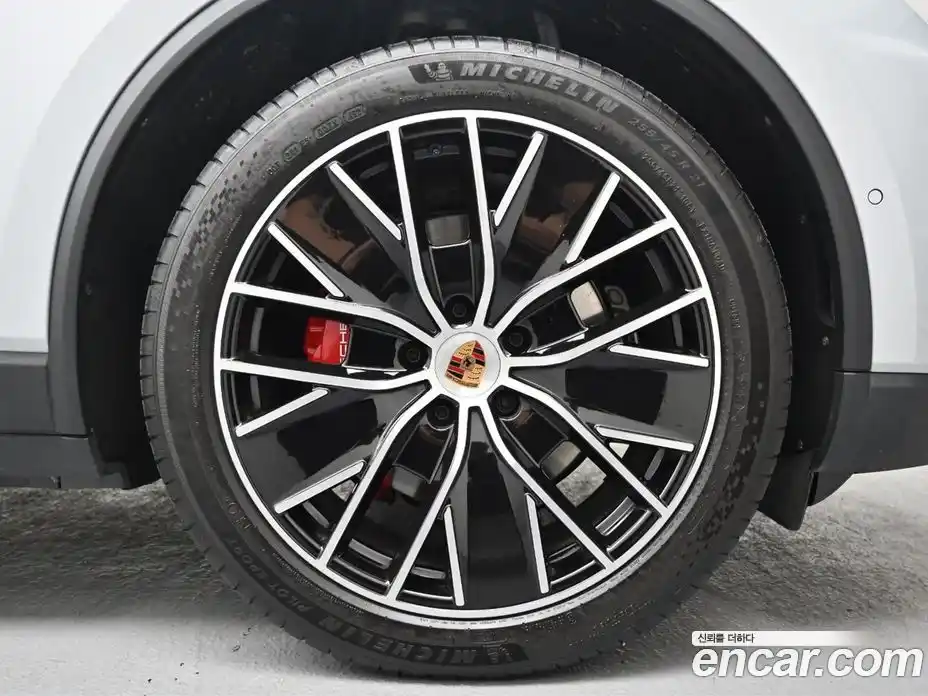 Porsche Macan 2025 0.2 гидро в Москве № 1914370, фото 5