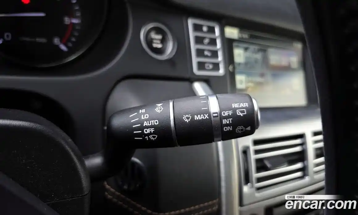 Land Rover Discovery Sport 2015 2.2 гидро в Москве № 1915228, фото 15