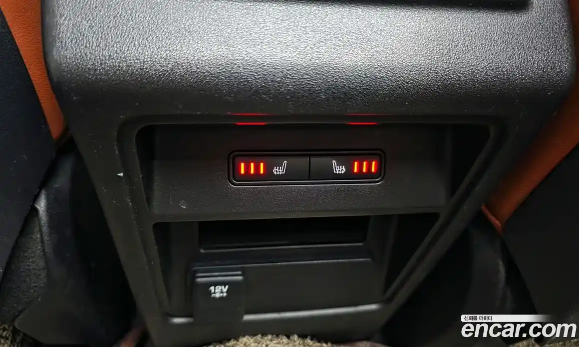 Land Rover Discovery Sport 2015 2.2 гидро в Москве № 1915228, фото 17