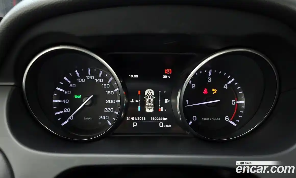 Land Rover Discovery Sport 2015 2.2 гидро в Москве № 1915228, фото 8