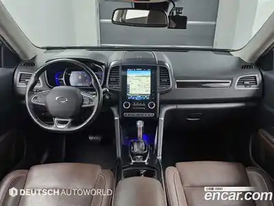 Renault QM6 2018 2.0 гидро в Москве № 1915348, миниатюра 7