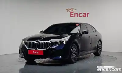 BMW 5-Series, 2025