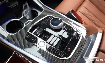 BMW X7 2025 3.0 гидро в Москве № 1915957, миниатюра 12