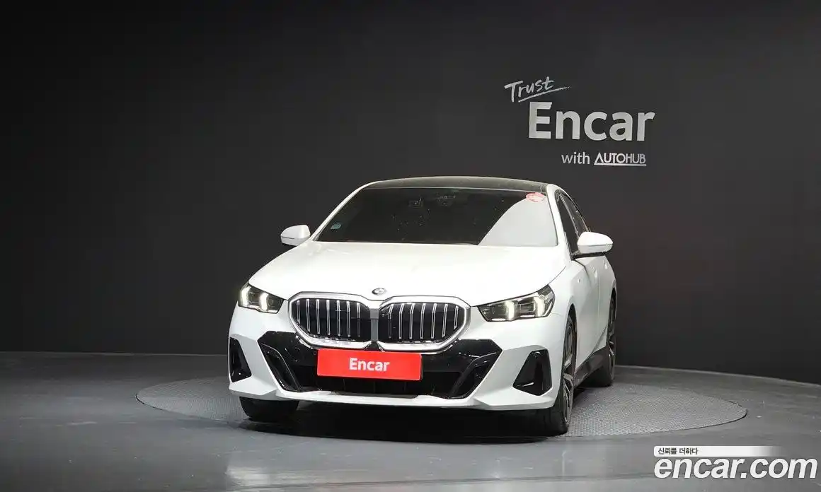 BMW 5-Series 2024 2.0 гидро в Москве № 1917495, фото 3
