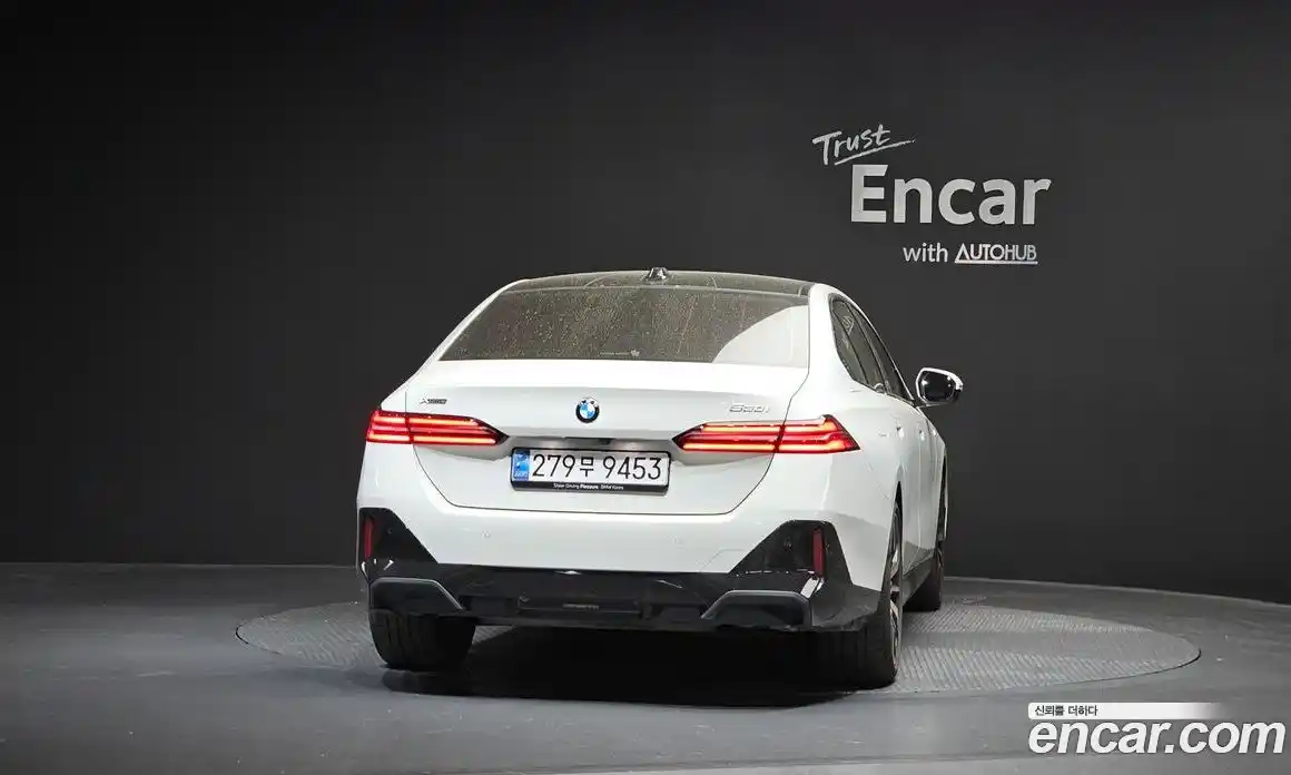BMW 5-Series 2024 2.0 гидро в Москве № 1917495, фото 4