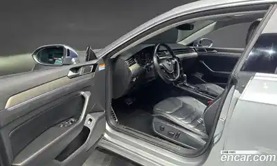 Volkswagen Arteon 2019 2.0 гидро в Москве № 1917942, миниатюра 11