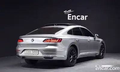 Volkswagen Arteon 2019 2.0 гидро в Москве № 1917942, миниатюра 2