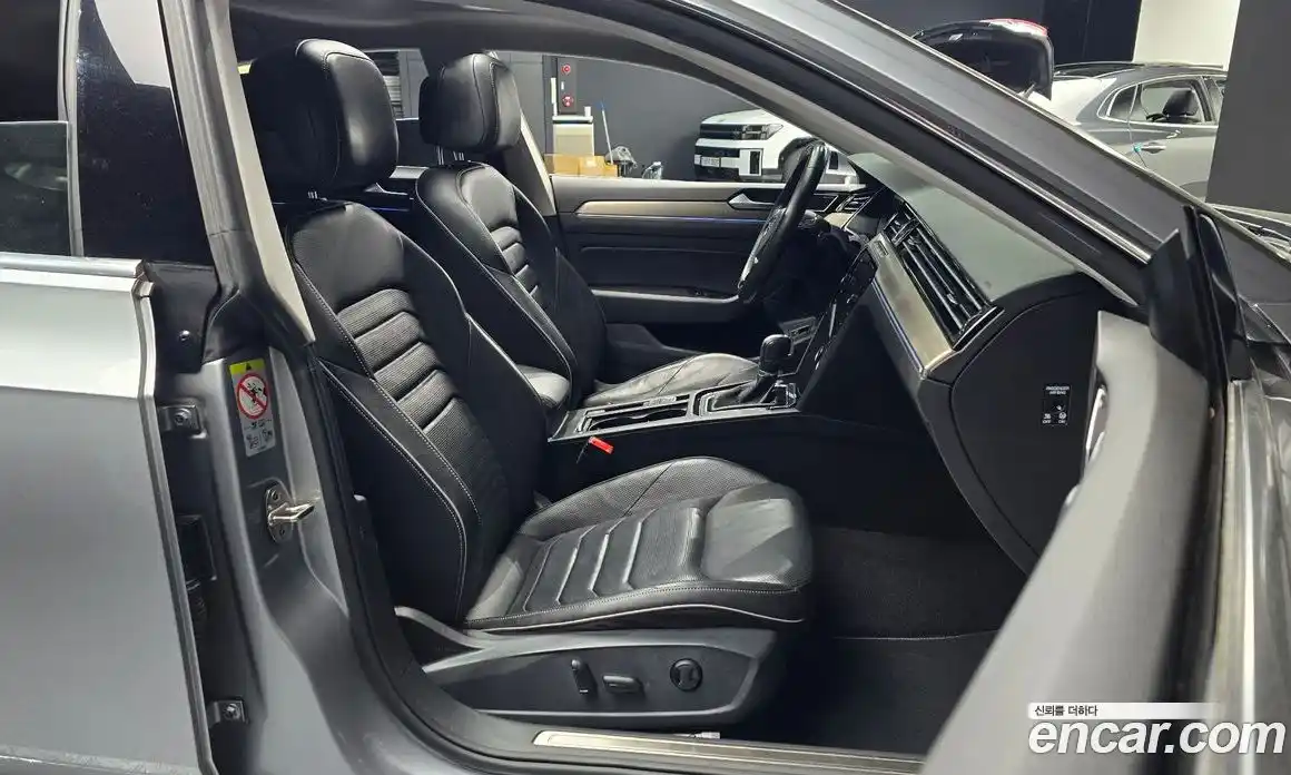 Volkswagen Arteon 2019 2.0 гидро в Москве № 1917942, фото 10