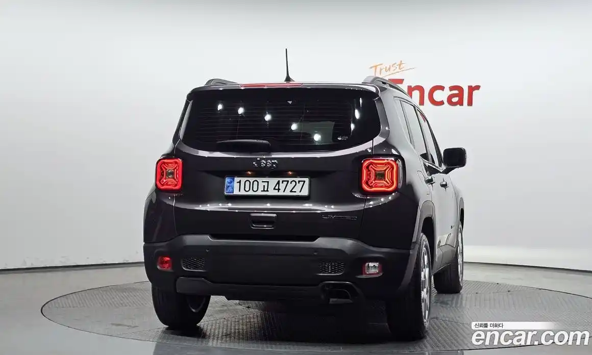 Jeep Renegade 2020 2.4 гидро в Москве № 1918981, фото 4