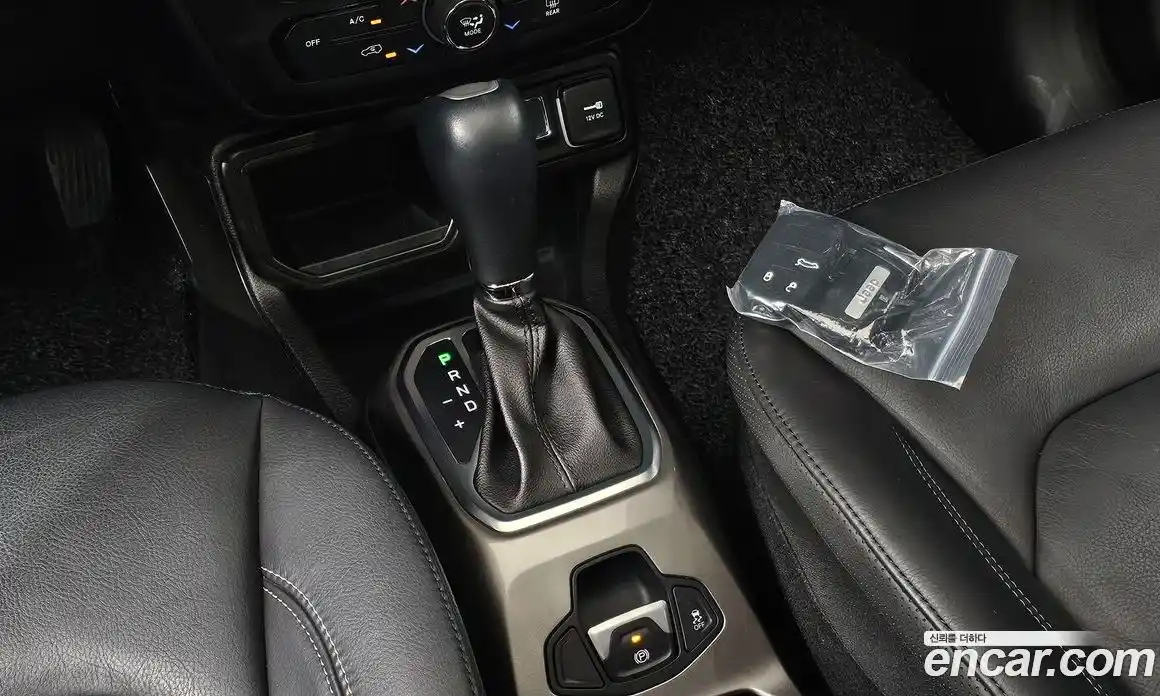 Jeep Renegade 2020 2.4 гидро в Москве № 1918981, фото 9