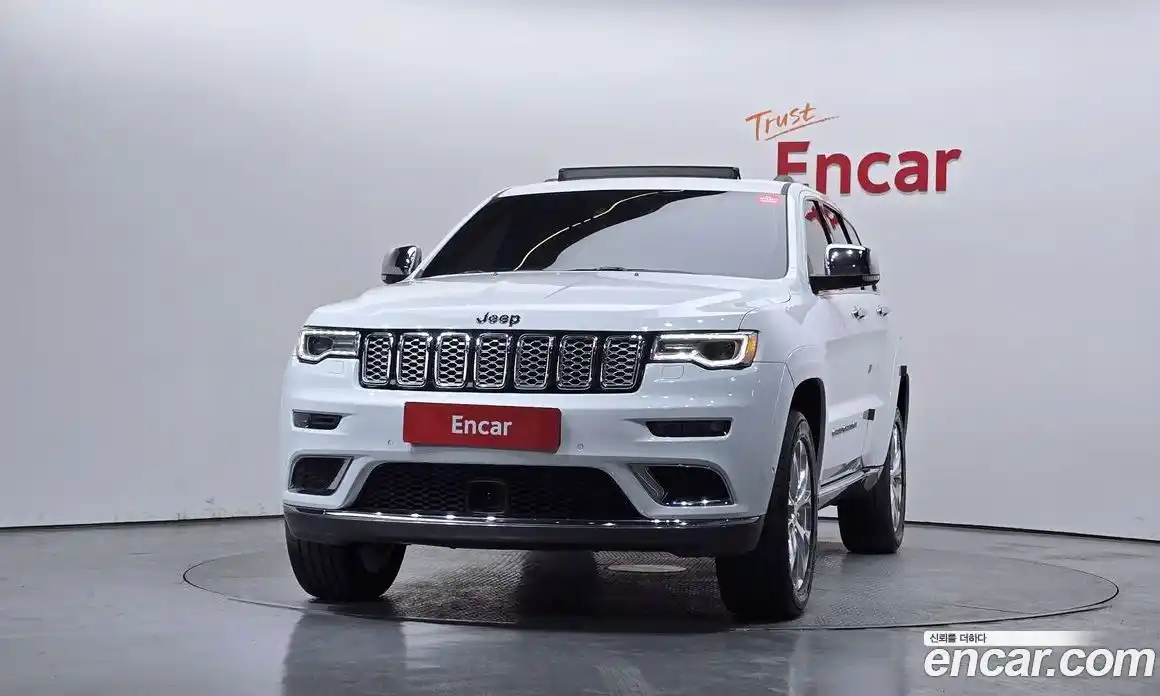 Jeep Cherokee 2019 3.6 гидро в Москве № 1919246, фото 3