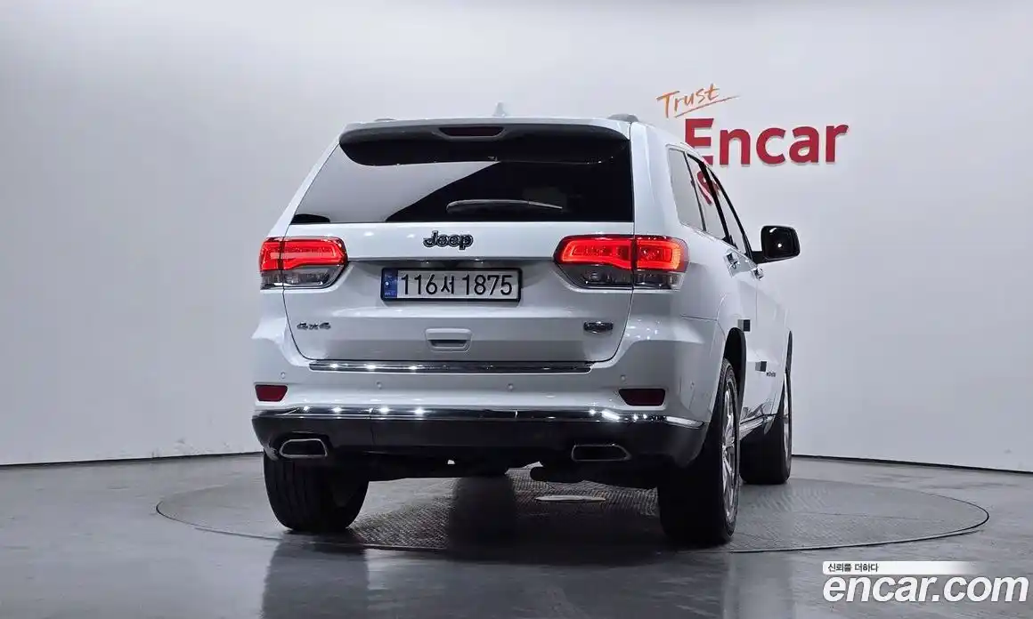 Jeep Cherokee 2019 3.6 гидро в Москве № 1919246, фото 4