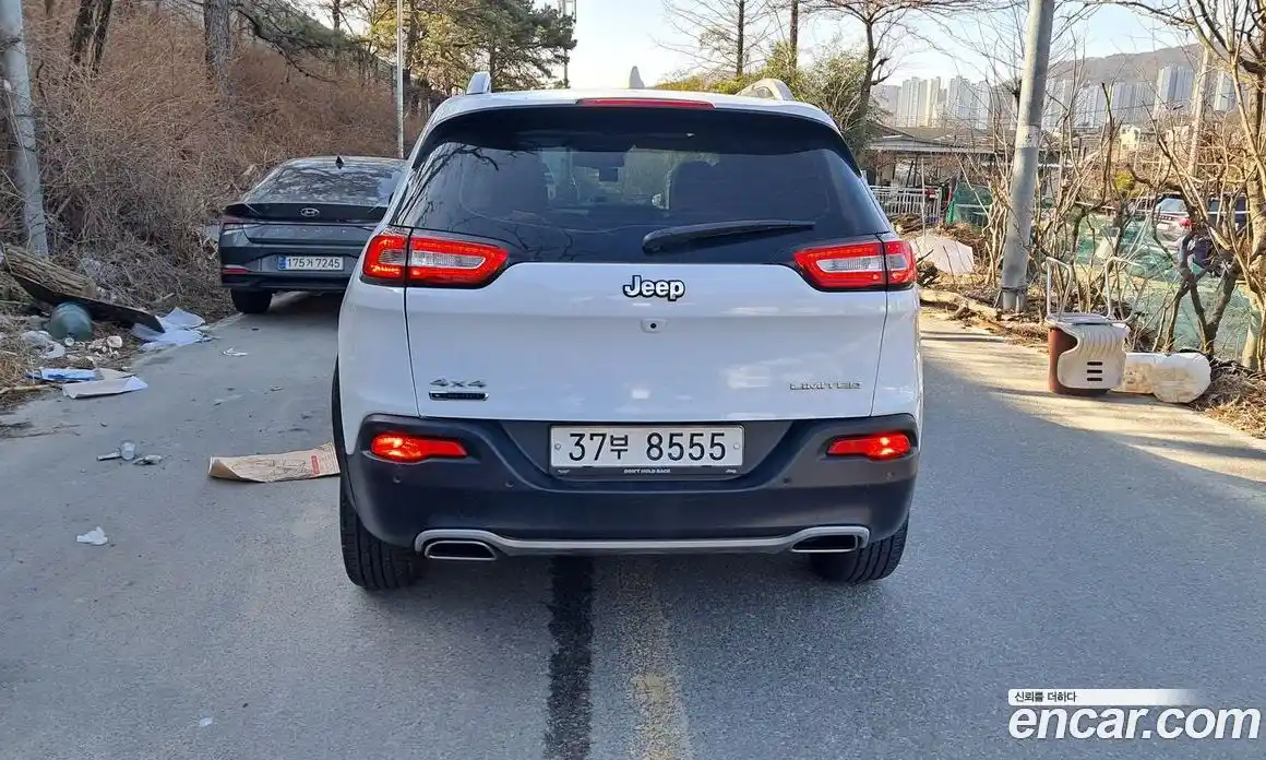 Jeep Cherokee 2014 2.0 гидро в Москве № 1919439, фото 3