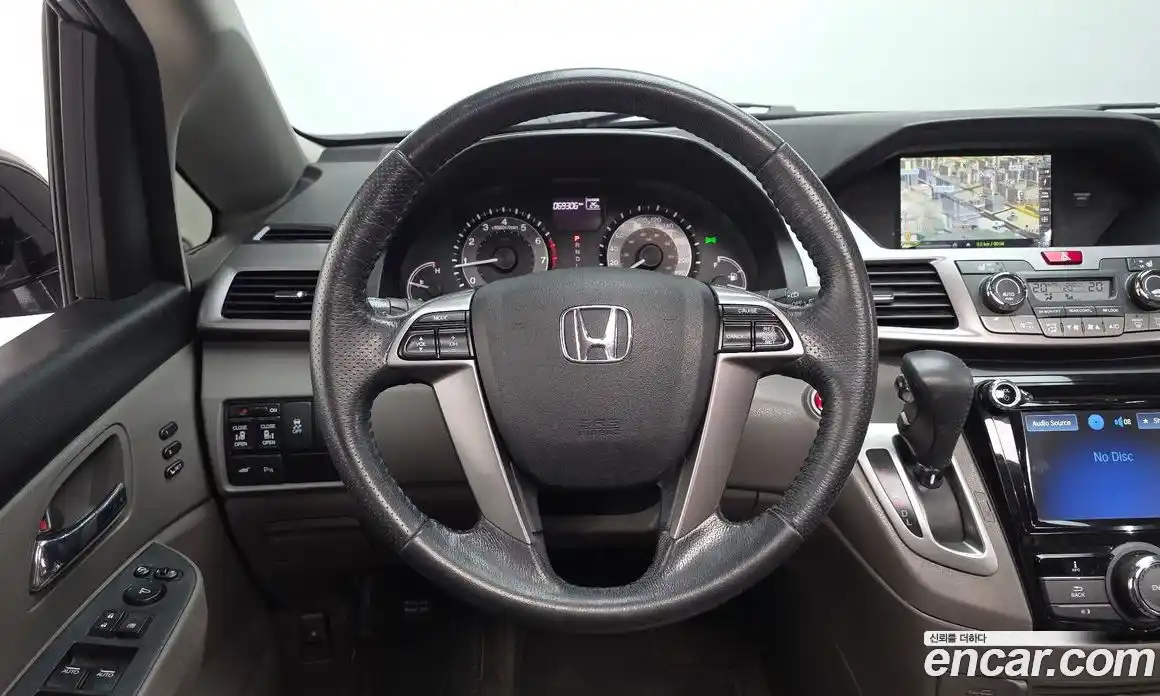 Honda Odyssey 2015 3.5 гидро в Москве № 1919847, фото 13