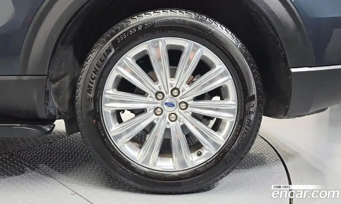 Ford Explorer 2023 2.3 гидро в Москве № 1920125, фото 7